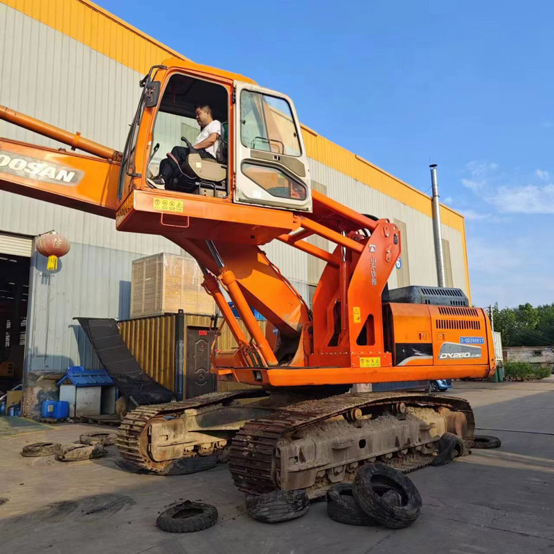 斗山260 增高駕駛室